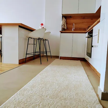 East Gate Living Nderim شقة *