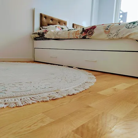 East Gate Living Nderim Apartment